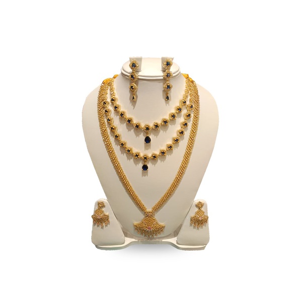 3 Layered Golden Bridal Necklace Set.